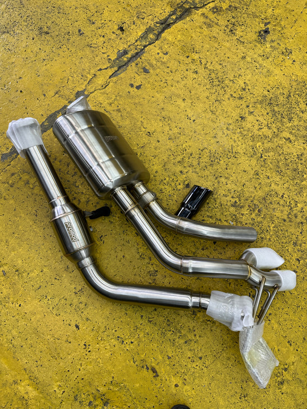 Mercedes G63 AMG W463 Valved Catback Exhaust System – Triple Tips (Free Carbon Fibre or Stainless Steel Tips)