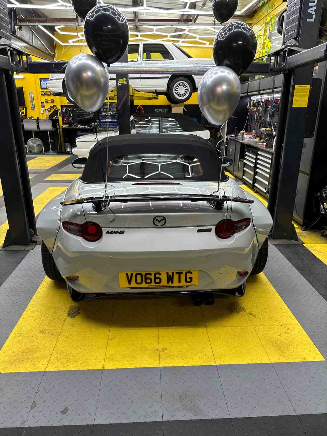 Fiber Glass 2016 to 2018 Mazda MX5 Miata ND RB PD Style Wide Body Kit Front Lip Fender Rear Under Diffuser Rear GT Wing for MX5