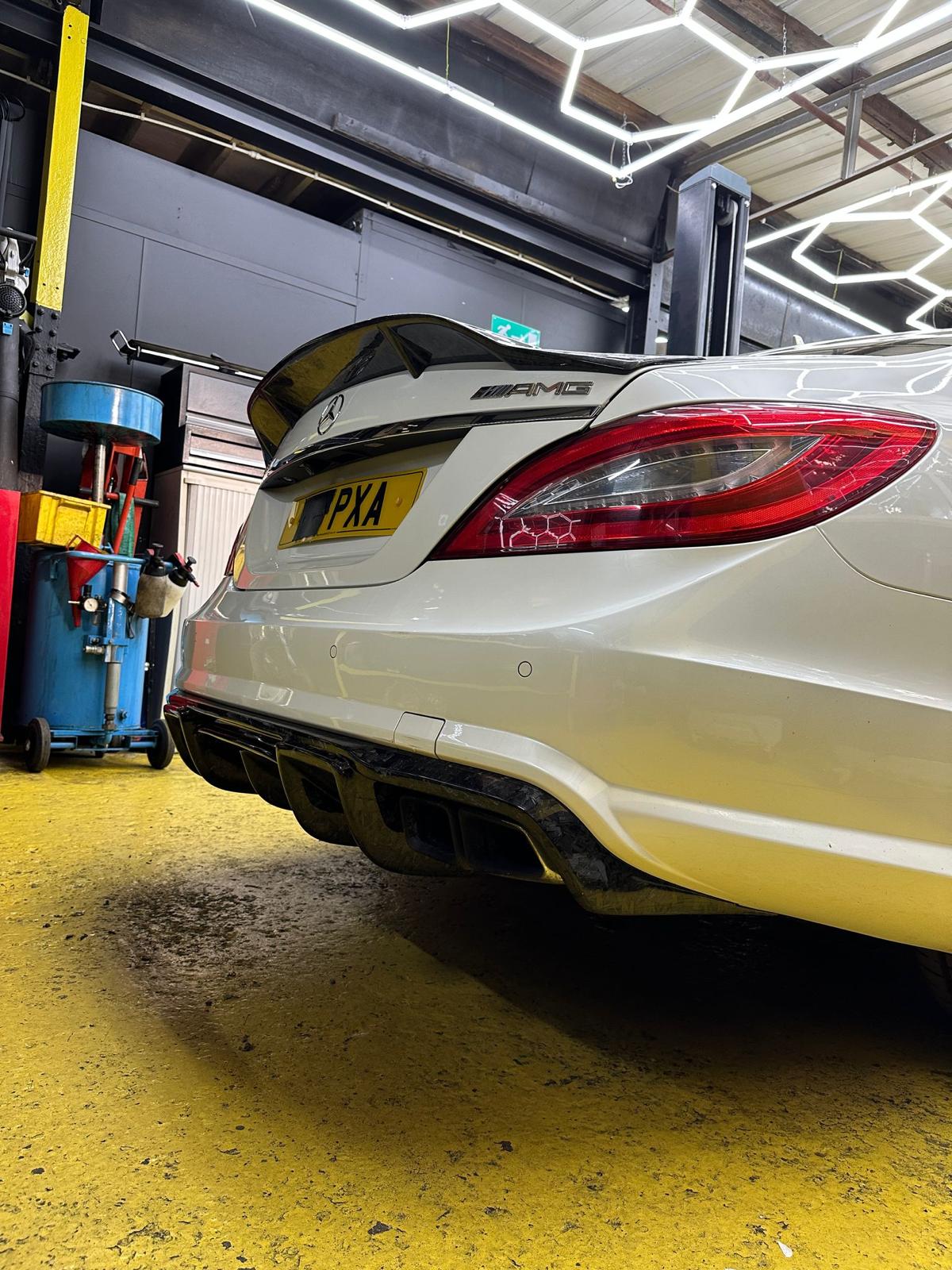 Mercedes CLS63 AMG W218 RENN Style Carbon Fibre Rear Boot Spoiler